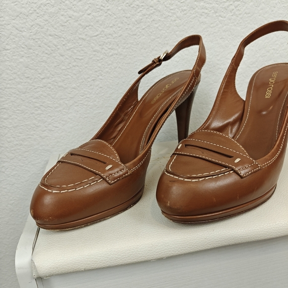 Sergio Rossi Brown Leather Closed Toe Pumps Preppy Size 39EU 9.5US - Picture 10 of 14